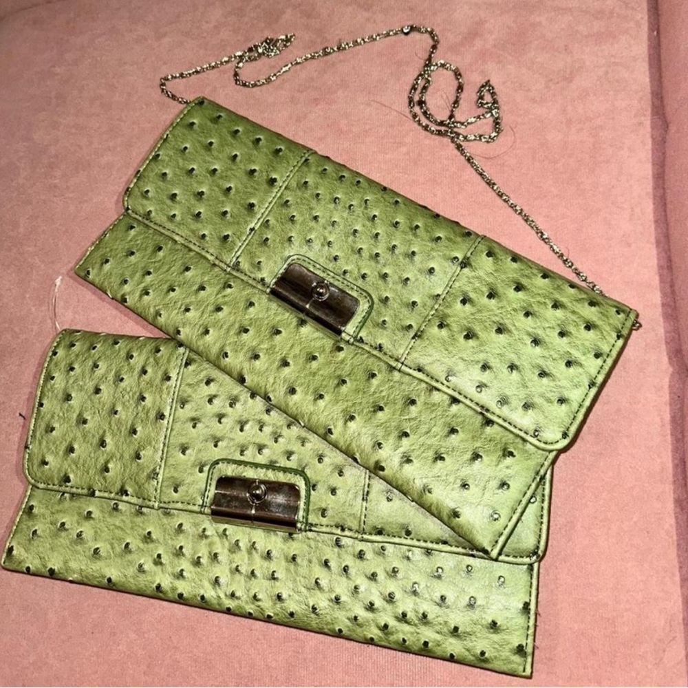 Green Ostrich Pattern Clutch Bag